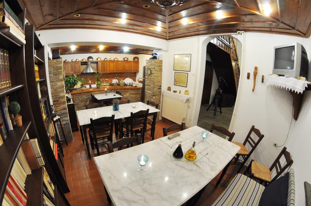 Archontiko Repana - Makrinitsa Stone Retreat Hotel Exterior photo